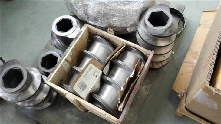 Extruder screw2